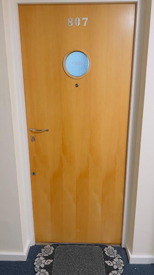 Charming 1-Bedroom Apartment In Woolwich London Exterior photo